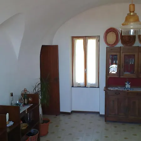Casa Basera Im Historischen Zentrum * Cipressa